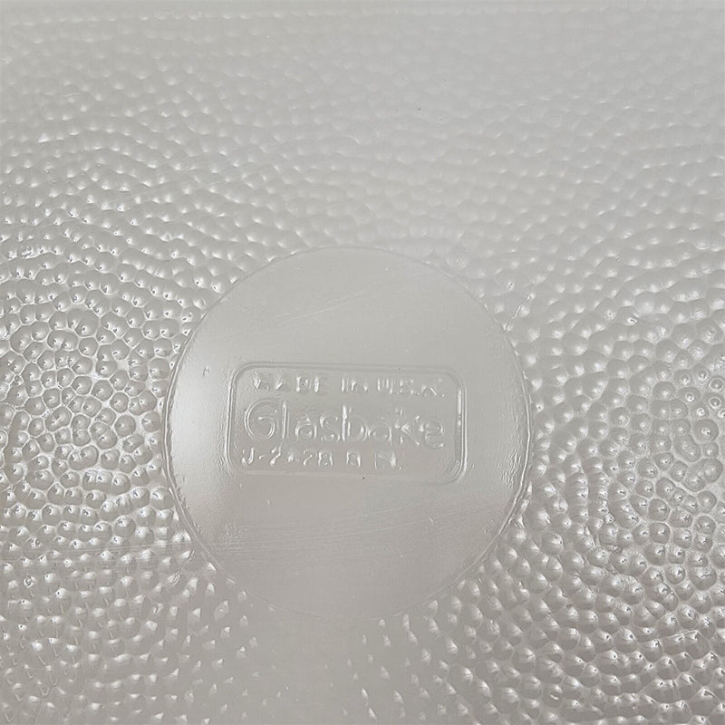 Load image into Gallery viewer, Glassbake Milk White Glass Hunter Currier & Ives J2288 Casserole Baking Pan