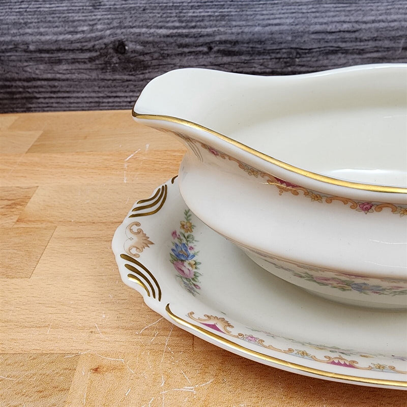 Load image into Gallery viewer, Marlene by Syracuse Gravy Boat with Attached Under Plate Ceramic Made In USA