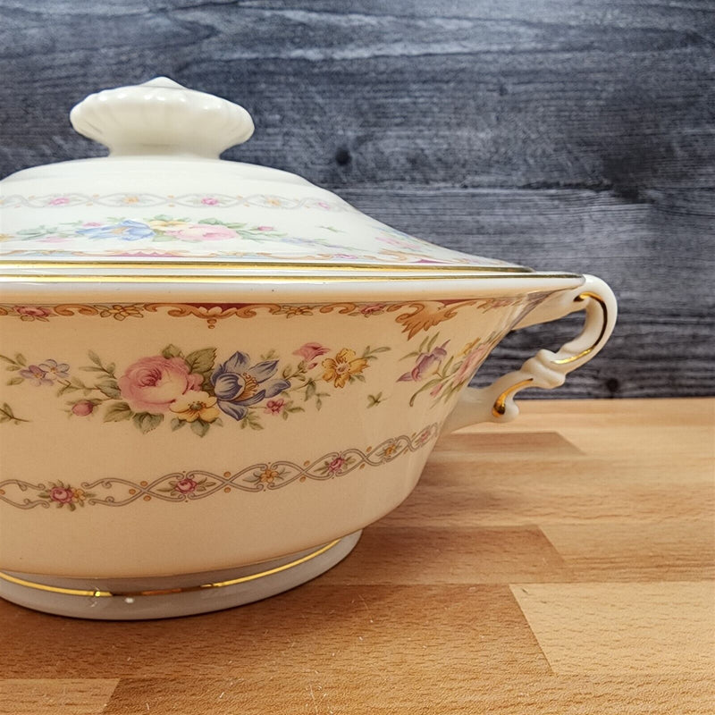 Load image into Gallery viewer, Marlene by Syracuse Round Covered Vegetable Bowl Ceramic Old Ivory Made In USA