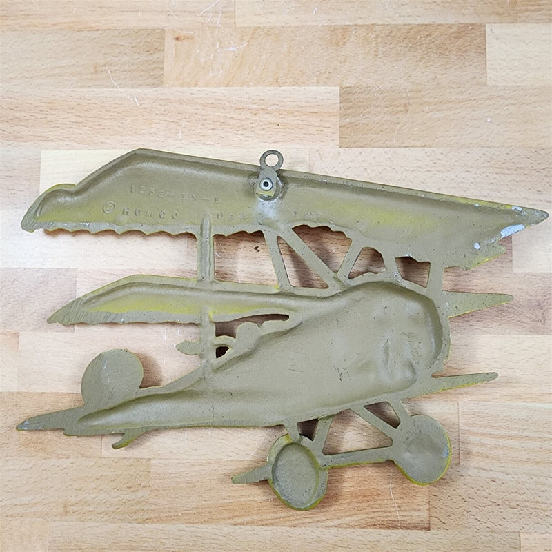 Load image into Gallery viewer, 3 Vintage Airplane Wall Hanging Cast Metal Ww1 Bi-Planes Made Usa 1970 Homco