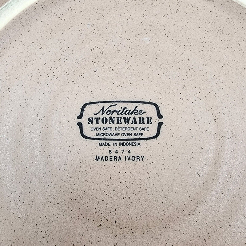 Load image into Gallery viewer, Noritake Madera Ivory Individual Pasta Bowl 8.5" 22cm 8474