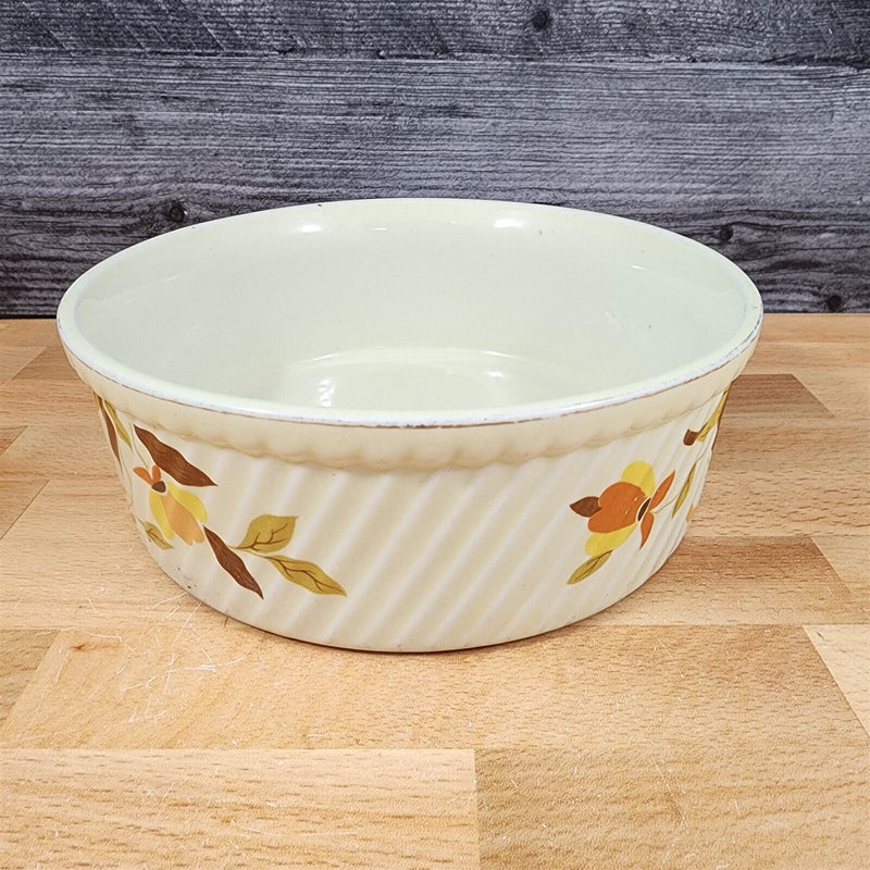 Load image into Gallery viewer, Hall Autumn Leaf Round 3 Pint French Baker USA Floral Dinnerware 7 3/4"