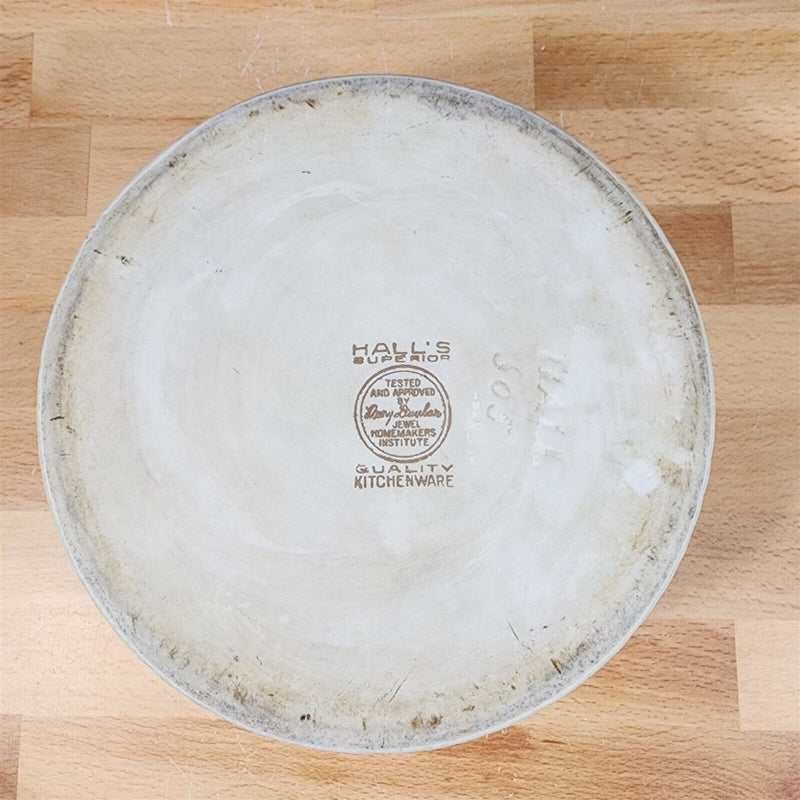 Load image into Gallery viewer, Hall Autumn Leaf Round 3 Pint French Baker USA Floral Dinnerware 7 3/4"