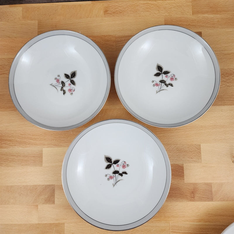 Load image into Gallery viewer, Noritake Grayson 5697 Set of 3 Soup Coupe Bowl Japan Dinnerware 7.5"