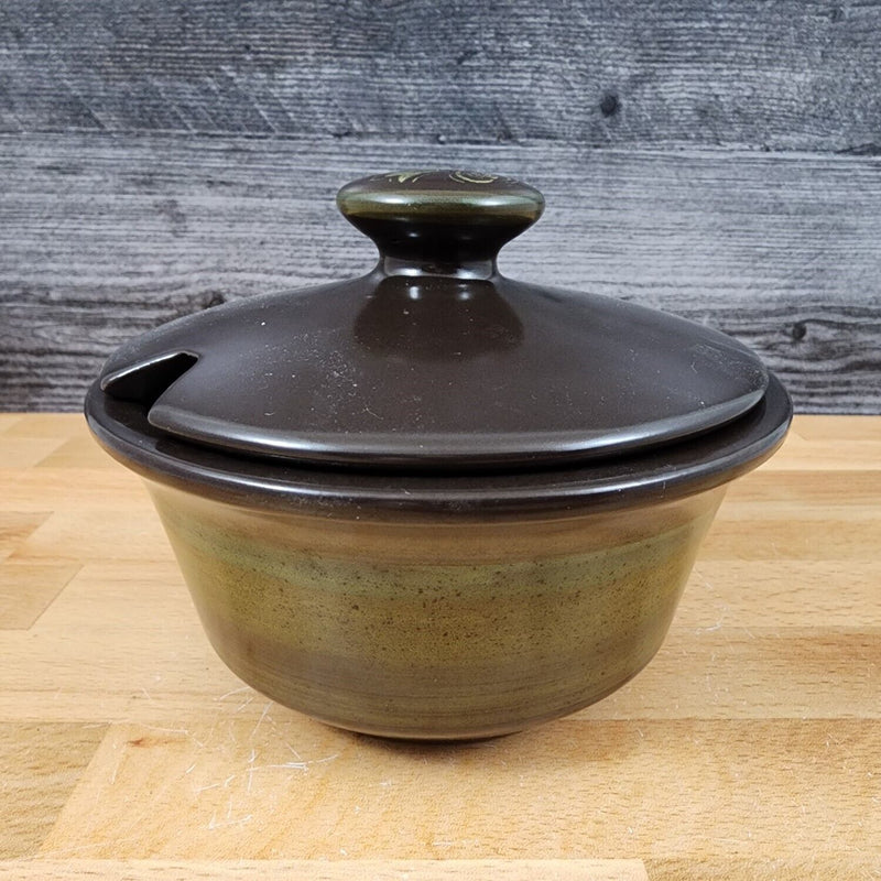 Load image into Gallery viewer, Franciscan Madeira Brown Gravy Boat With Lid Dinnerware China US Made Green Vtg