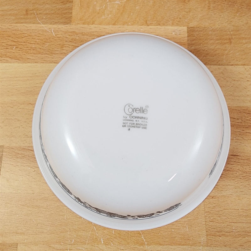 Load image into Gallery viewer, Corelle Corning Old Town Blue Cereal Soup Bowl 6 1/4" 16 cm Floral Onion Design