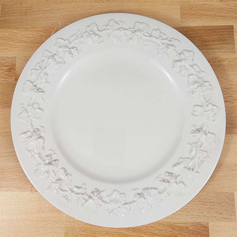 Load image into Gallery viewer, Wedgwood Cream 4 Dinner Plate Set Queens Ware 2" Embossed Rim Etruria Barlaston