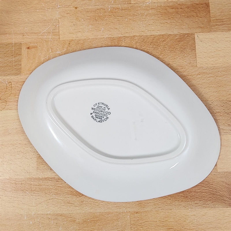 Load image into Gallery viewer, Wedgwood Cream Relish Gravy Under Plate Queens Ware Embossed Etruria Barlaston