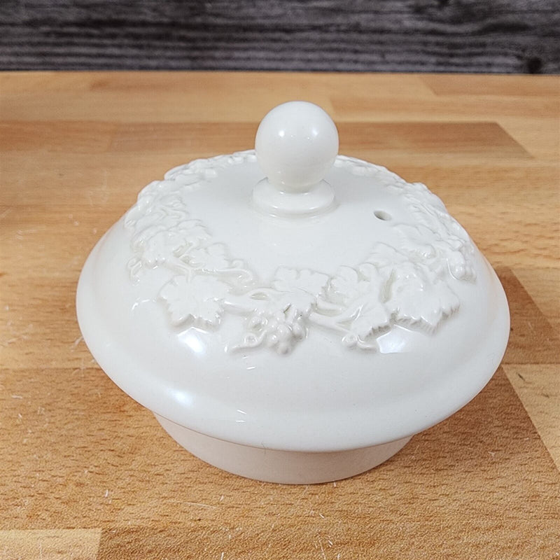 Load image into Gallery viewer, Wedgwood Cream Coffee Pot & Lid Plain Edge Embossed Queen Ware Etruria Barlaston