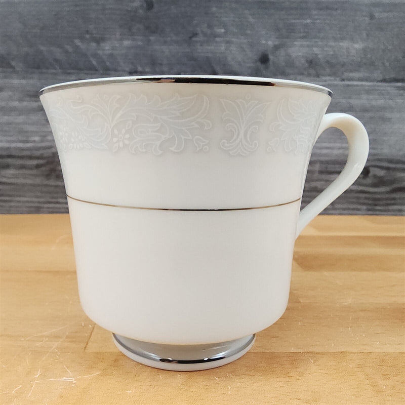 Load image into Gallery viewer, Bluedale Tea Cup & Saucer Set Coffee Mug Ceramic Blue Flowers Fine China Japan