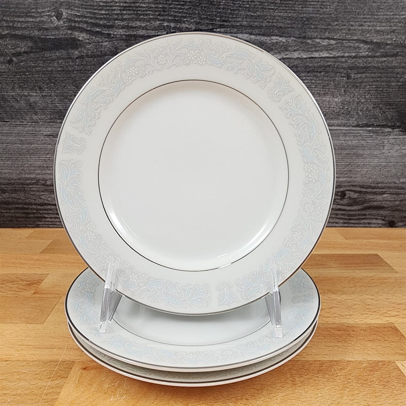 Load image into Gallery viewer, Bluedale 3 Bread & Butter Plate Set Blue White Flowers Ceramic Fine China Japan