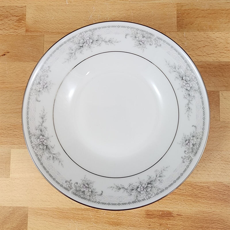 Load image into Gallery viewer, Noritake Legendary Sweet Leilani Soup Cereal Bowl 3482 Coupe 7.5in