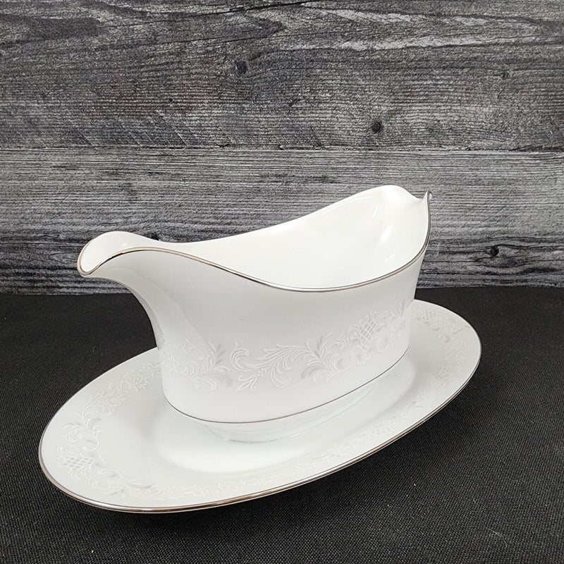 Load image into Gallery viewer, Sango Florence Gravy Boat with Attached Under Plate Gray Scrolls Japan 3646