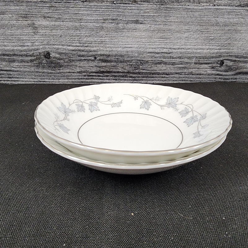 Load image into Gallery viewer, Mikasa Encino Fruit Dessert Sauce Bowl Set of 2 Japan 5 1/2" (14cm) 212 Dishware