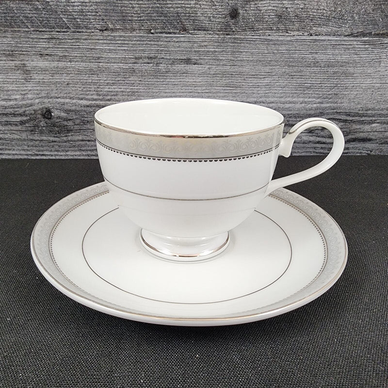 Load image into Gallery viewer, Mikasa Platinum Crown Tea Cup & Saucer Set of 2 White Ceramic Coffee Mug L3428