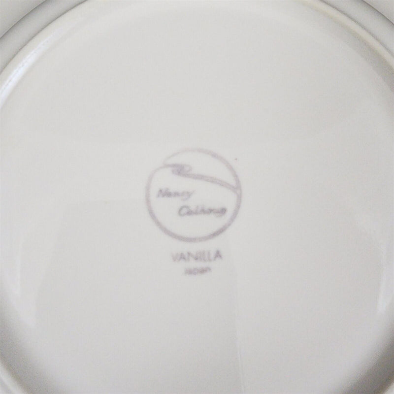 Load image into Gallery viewer, Nancy Calhoun Vanilla Soup Bowl Stoneware Round 8 inch Set of 2