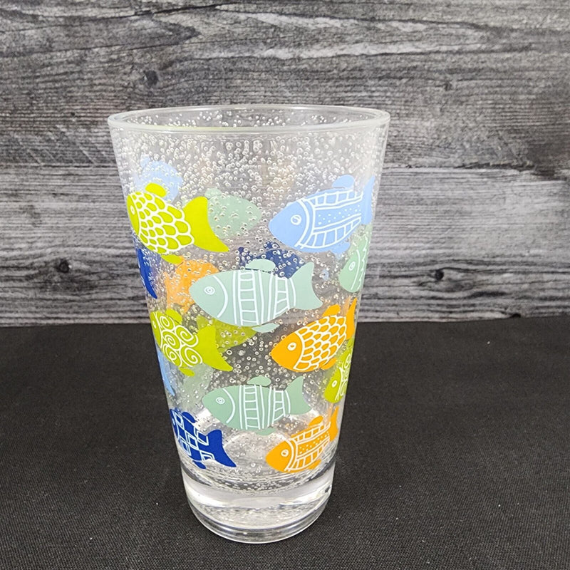 Load image into Gallery viewer, Vintage Fish Glass Tumbler Retro Bubbles Design Melamine Set of 2 Drinkware