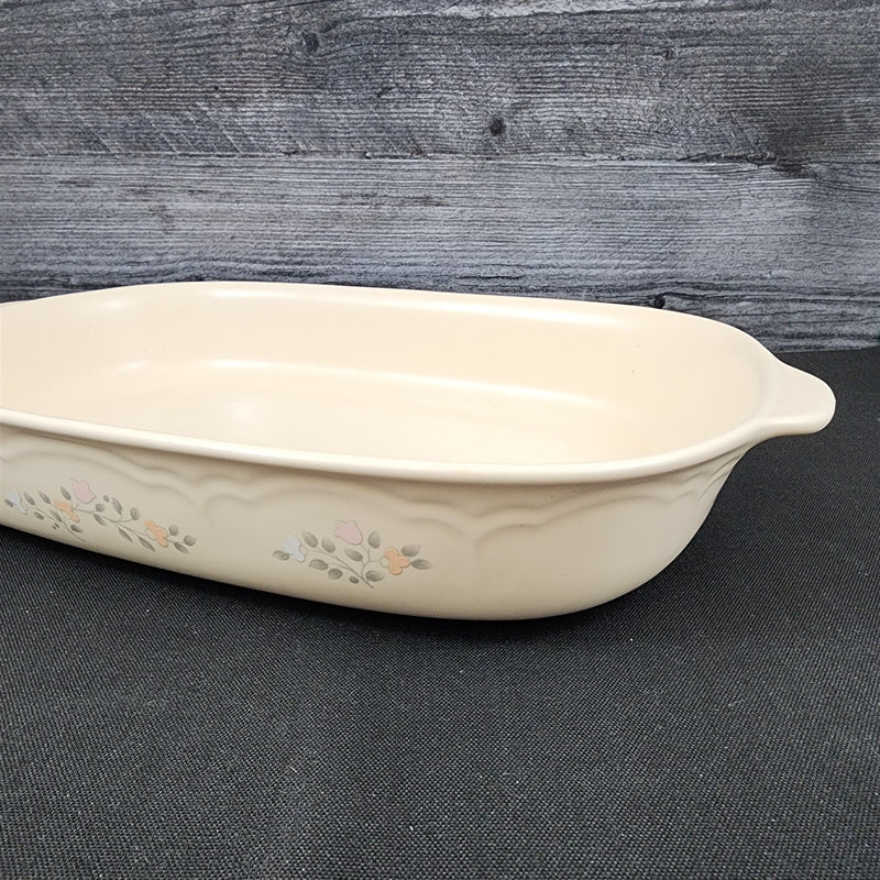 Load image into Gallery viewer, Pfaltzgraff Remembrance Rectangle Casserole Baker Peach White Flowers Stoneware