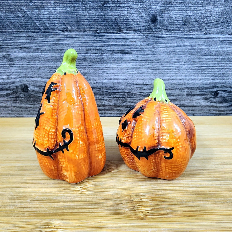 Load image into Gallery viewer, Halloween Salt Pepper Set Stitched Pumpkin Jack-o-Lanterns Fall Ceramic Blue Sky