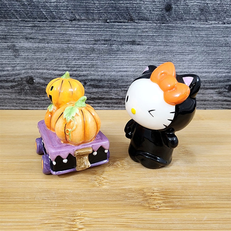 Load image into Gallery viewer, Hello Kitty Salt Pepper Set Halloween Jack-O-Lantern Pumpkin Cart Blue Sky