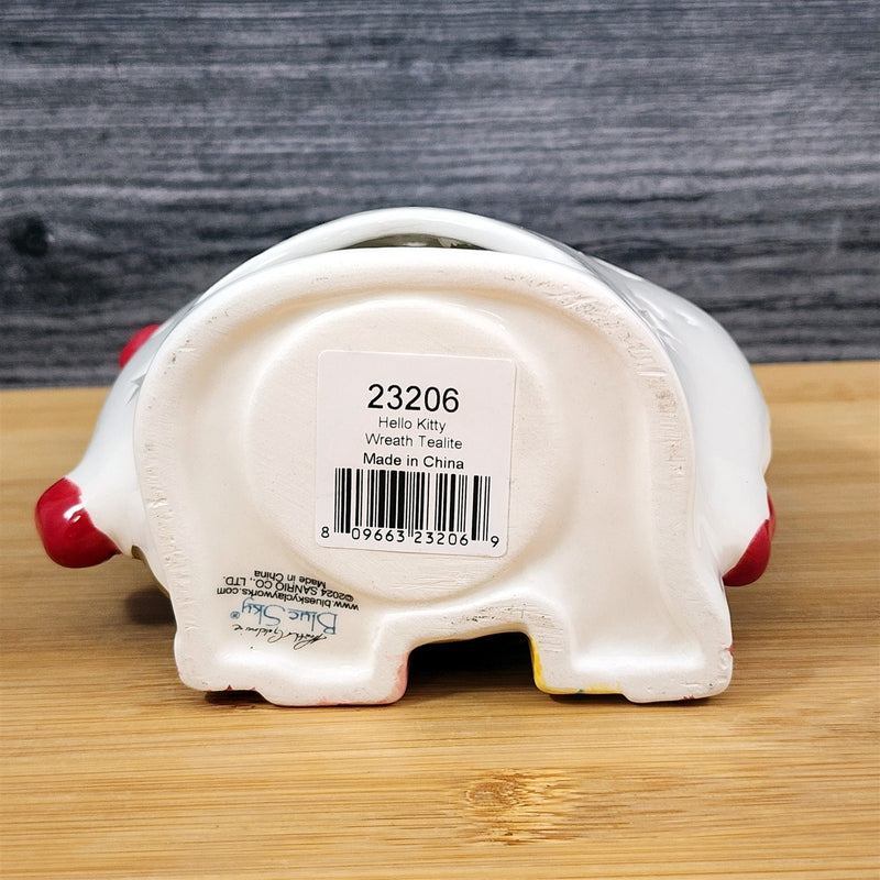 Load image into Gallery viewer, Hello Kitty Wreath & Presents Christmas Candle House Ceramic Blue Sky Goldminc