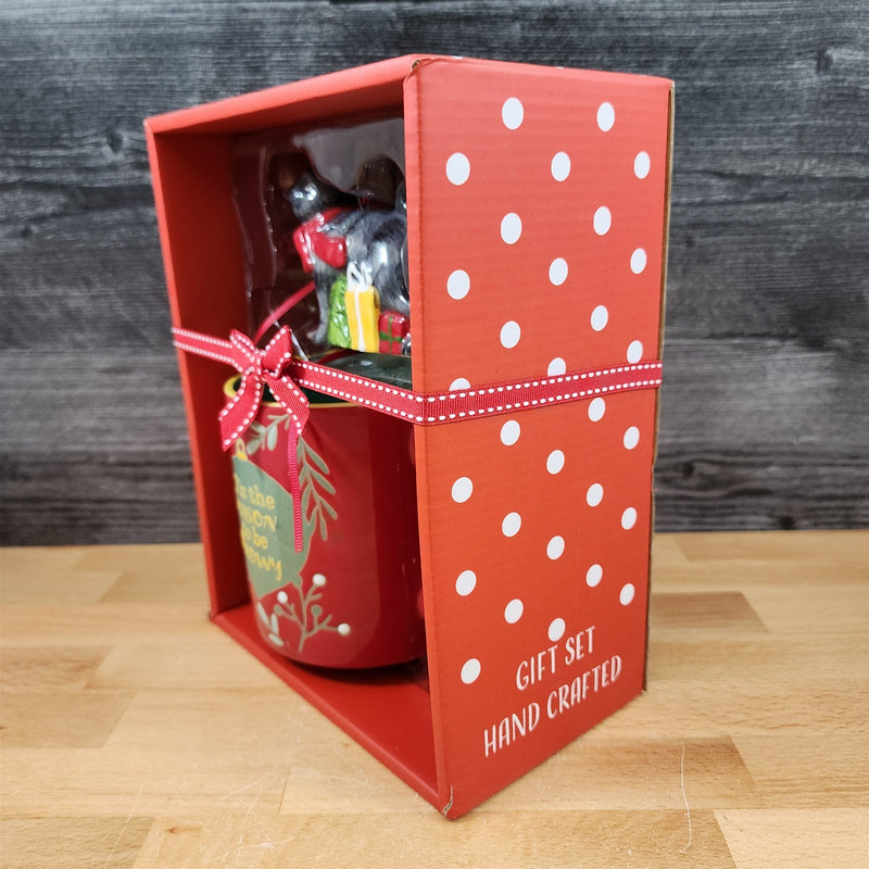 Load image into Gallery viewer, Holiday Cat Mug & Ornament Gift Box Set Red Green Christmas Ceramic Blue Sky