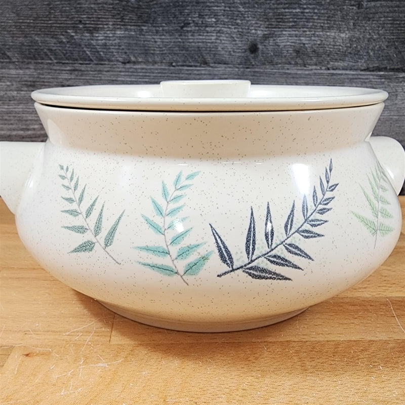 Load image into Gallery viewer, Franciscan Casserole Dish Fern Dell 2Qt 8" with Cover Lid Round Ceramic Bowl
