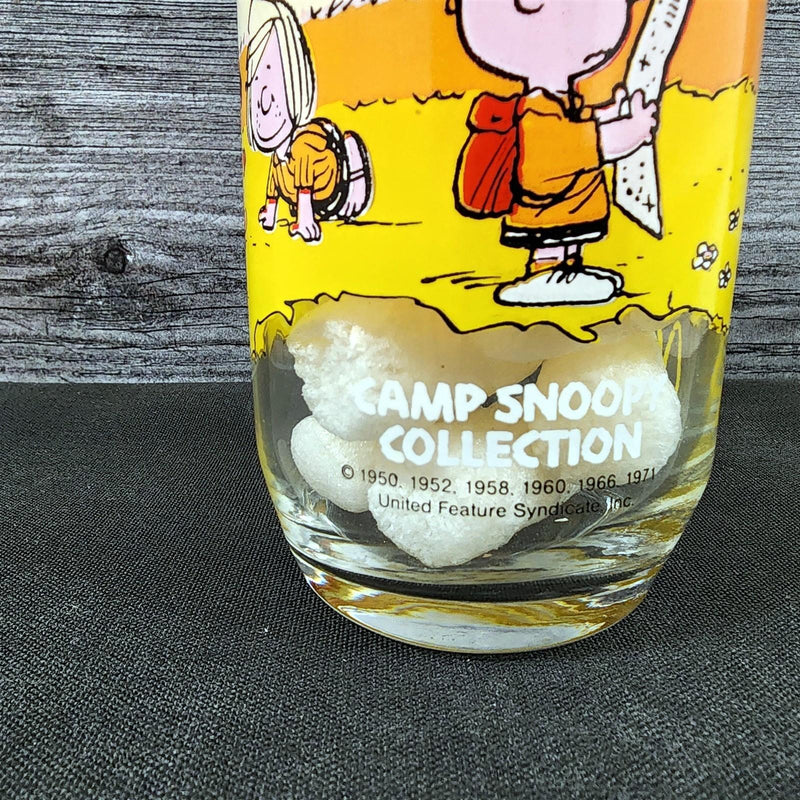 Load image into Gallery viewer, Peanuts Snoopy McDonalds Drinking Glass Vintage Schultz Cartoon Tumbler 1968