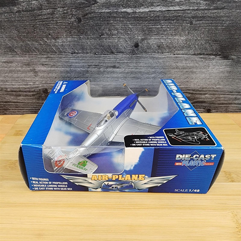 Load image into Gallery viewer, Cubs Diecast Metal Propeller P-51 Plane Action Model Airplane Collectible Boxed