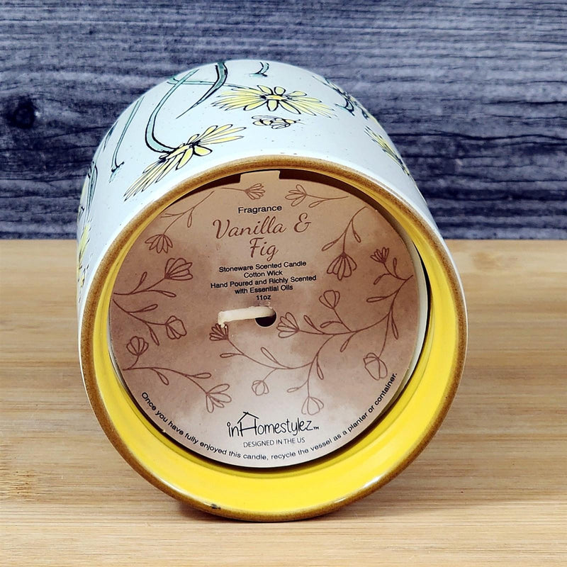 Load image into Gallery viewer, Floral Bee Stoneware Soy Candle Vanilla Fig Scented Essential Oils by Blue Sky