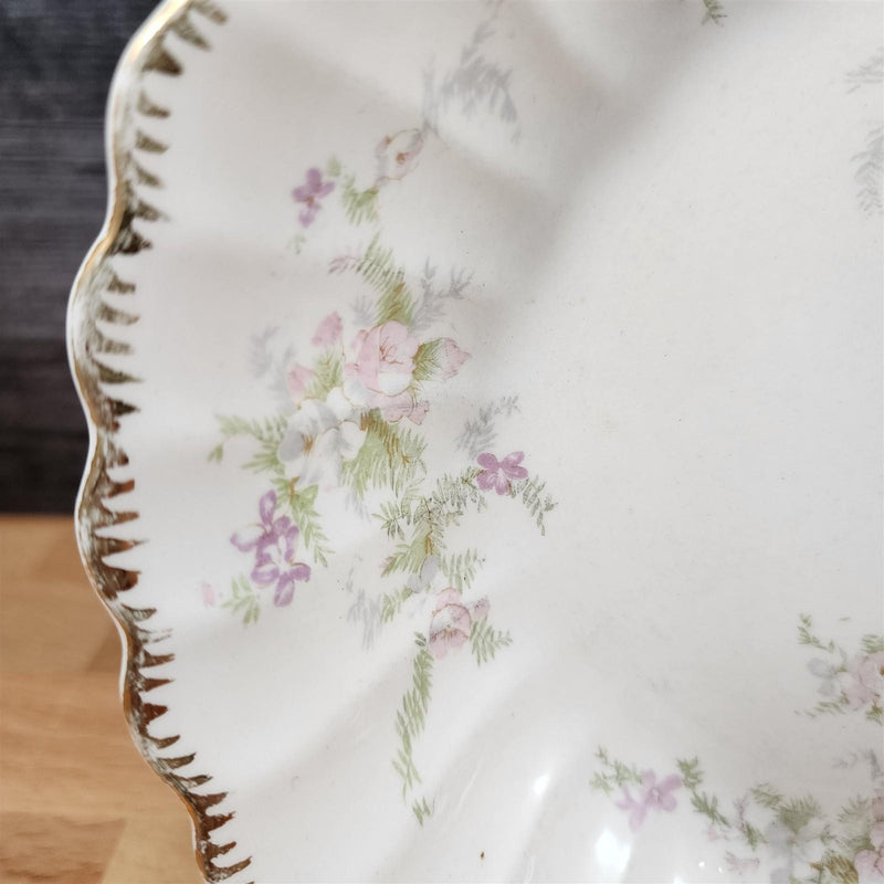 Load image into Gallery viewer, 4 Limoges Floral Coupe Soup Bowls La France USA 22 K Gold Scalloped Edge Trim