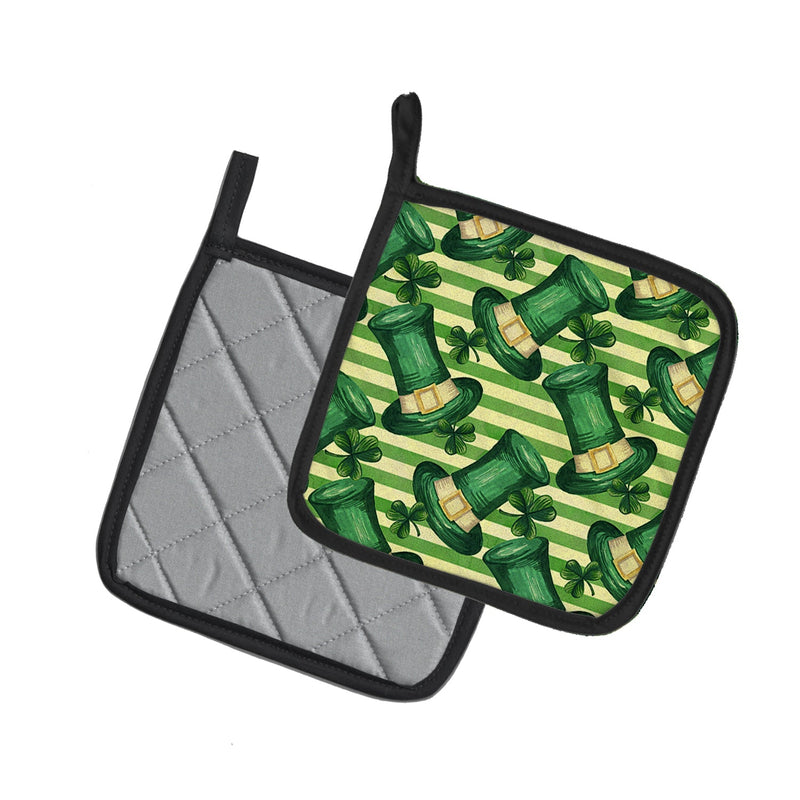 Load image into Gallery viewer, Watercolor St Patrick's Day Leprechaun Hat Potholders Set