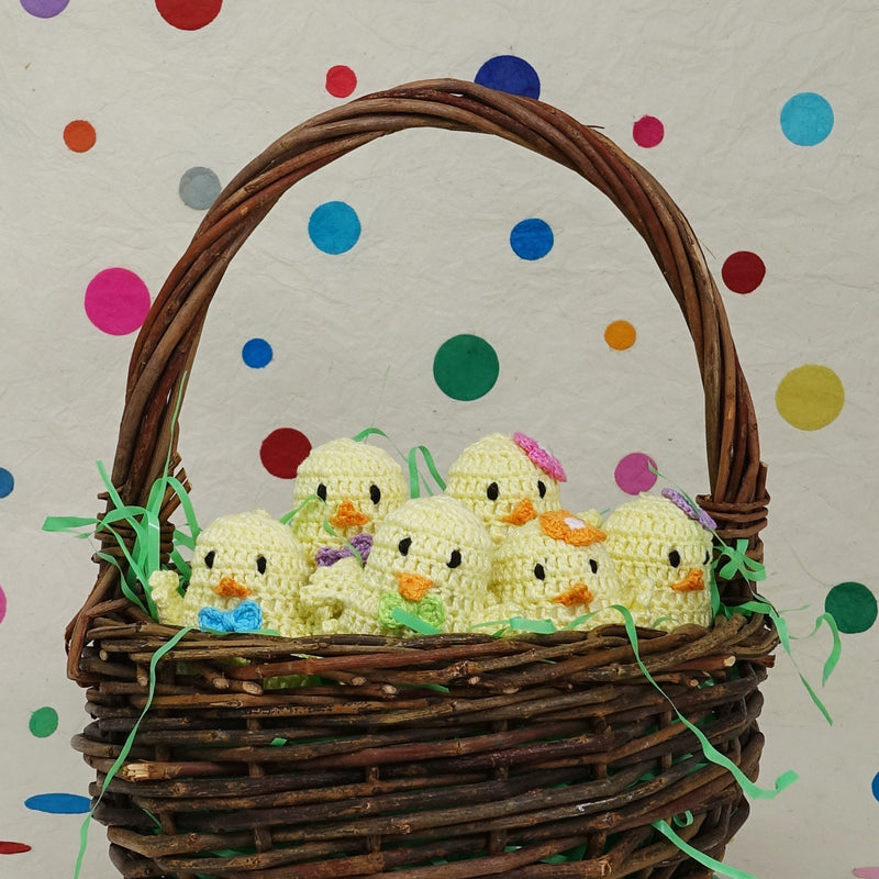 Load image into Gallery viewer, Easter Chick Ornaments Spring Décor - Set of 6 Handmade Crochet in Armenia