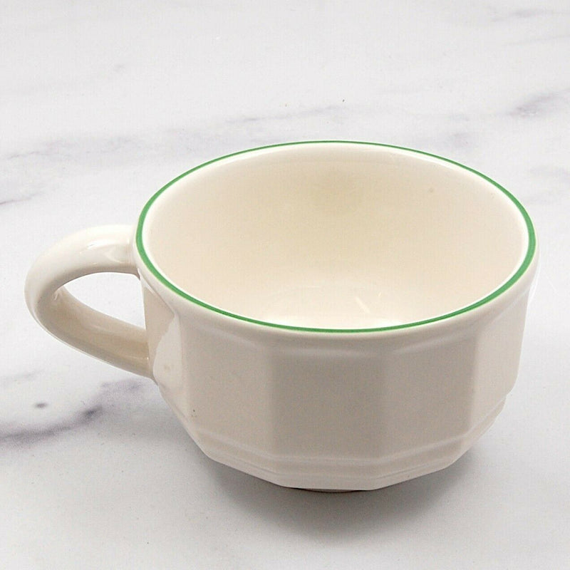 Load image into Gallery viewer, Pfaltzgraff Christmas Heritage Stoneware Set of 4 Saucer & Tea Cup Coffee Mug