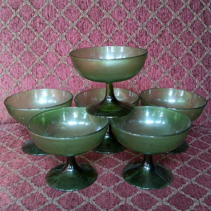 Load image into Gallery viewer, Frosted Green Plastic Pedestal Sherbet Bowl (Set of 6)