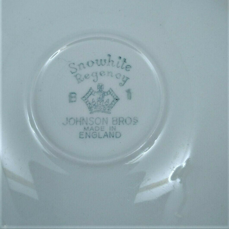 Load image into Gallery viewer, Regency Swirl Snow White Johnson Bros Saucer Set of 3 Dinnerware
