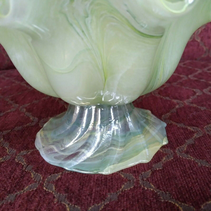 Load image into Gallery viewer, Lavorazione Arte Murano Glass Splash Bowl Sea Foam Green Italy 8” Dish