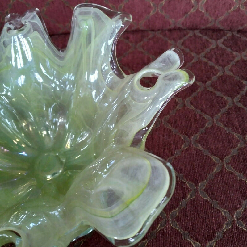 Load image into Gallery viewer, Lavorazione Arte Murano Glass Splash Bowl Sea Foam Green Italy 8” Dish