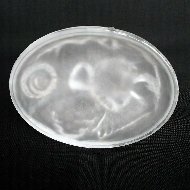 Load image into Gallery viewer, Cristal D'Arques Crystal Seahorse Figurine Frosted Shell Base 6 inch