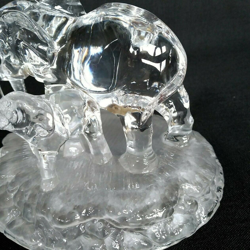 Load image into Gallery viewer, Oneida Wildlife Capri Collection Crystal Elephant & Baby with Trunks Down