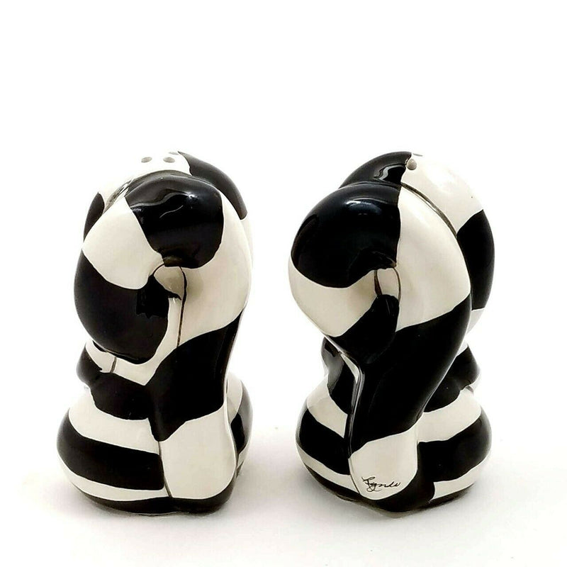 Load image into Gallery viewer, Salt Pepper Set Clancey Hearts Collectible Decorative Blue Sky Clayworks