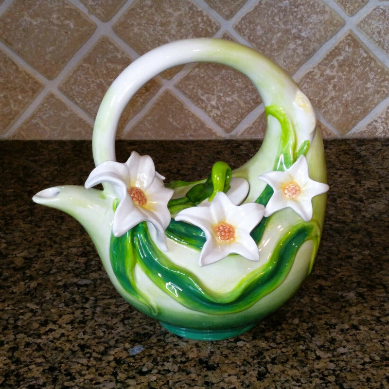 Load image into Gallery viewer, Magnolia Floral Teapot Kitchen Decorative Collectable Flower Blue Sky Goldminc