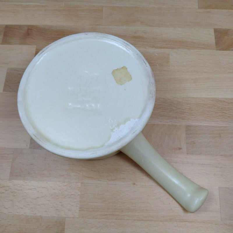 Load image into Gallery viewer, Pfaltzgraff Village Round Gravy Boat with handle and Castle Mark