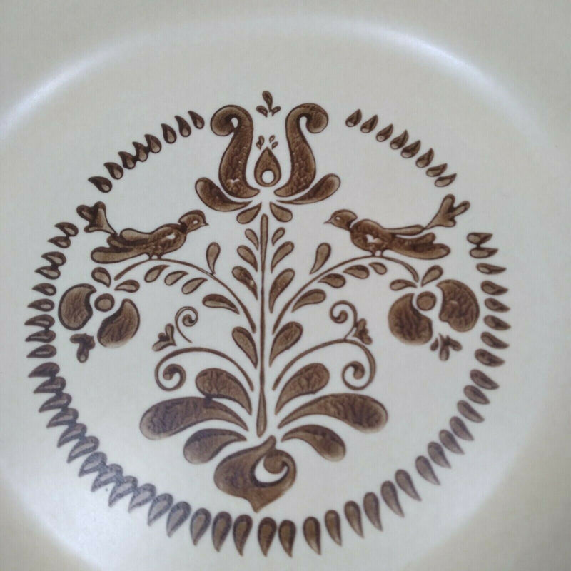 Load image into Gallery viewer, Pfaltzgraff Village Pie Baker 9.5 Dish USA Castle Mark 576