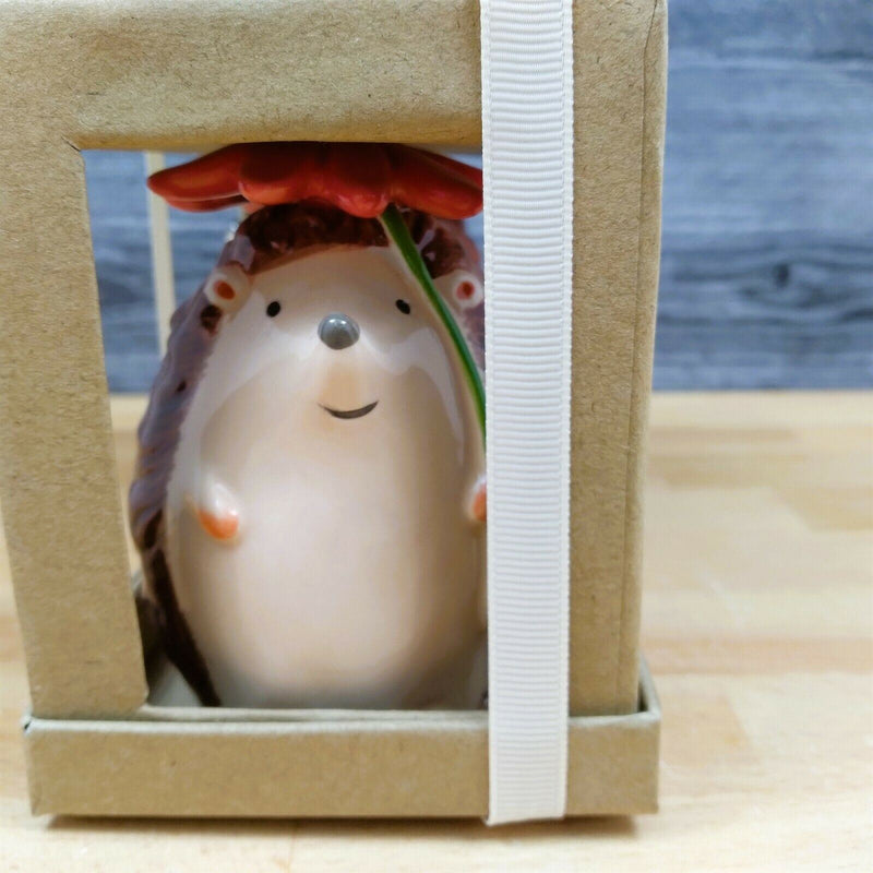 Load image into Gallery viewer, Hedgehog Salt Pepper Set Collectible by Blue Sky Clayworks