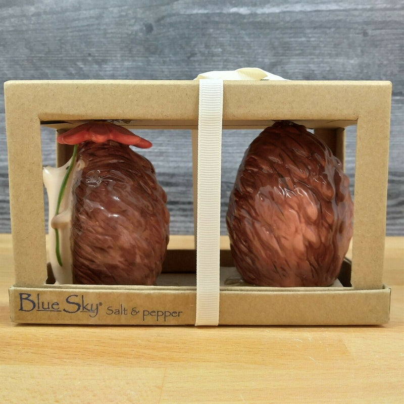 Load image into Gallery viewer, Hedgehog Salt Pepper Set Collectible by Blue Sky Clayworks