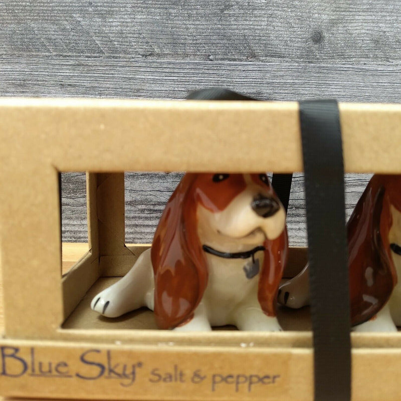 Load image into Gallery viewer, Basset Hound Dog Salt Pepper Set Collectible Whimsical Ceramic by Blue Sky