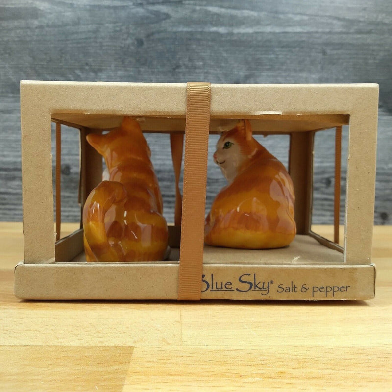 Load image into Gallery viewer, Orange Tabby Cat Salt Pepper Set Collectible by Blue Sky Clayworks