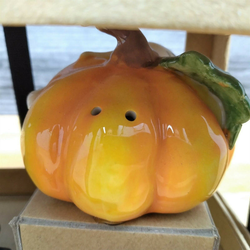 Load image into Gallery viewer, Halloween Pumpkins & Ghosts Salt Pepper Set Collectible by Blue Sky Clayworks