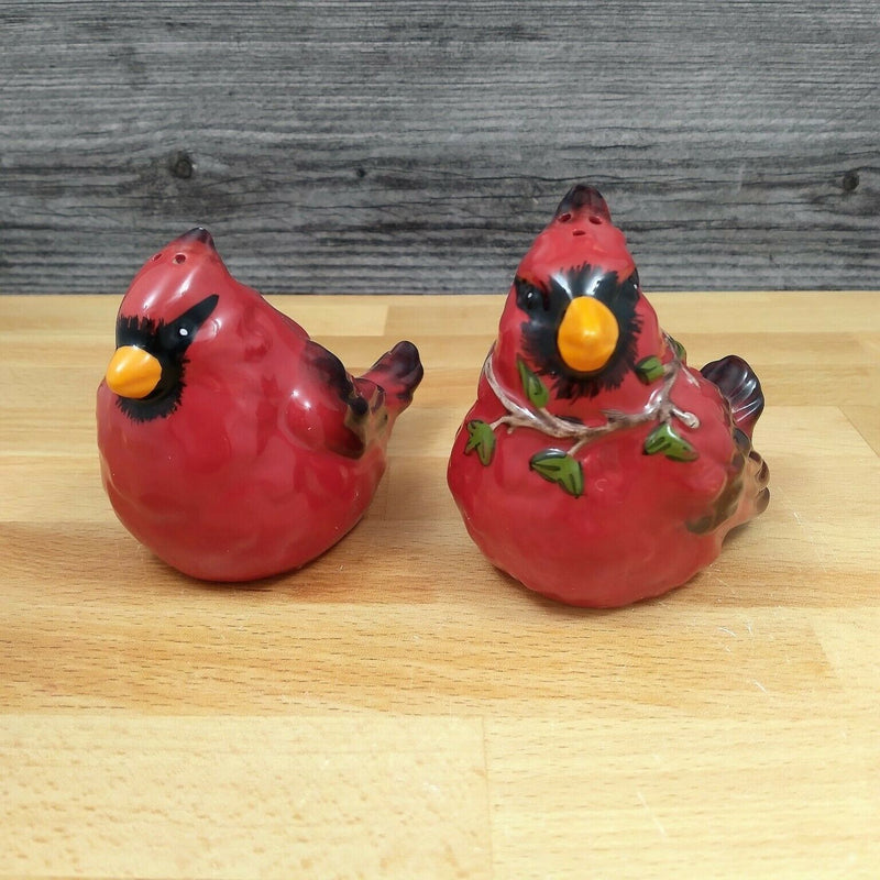Load image into Gallery viewer, Red Cardinal Salt Pepper Male & Female Set Ceramic Love Birds by Blue Sky